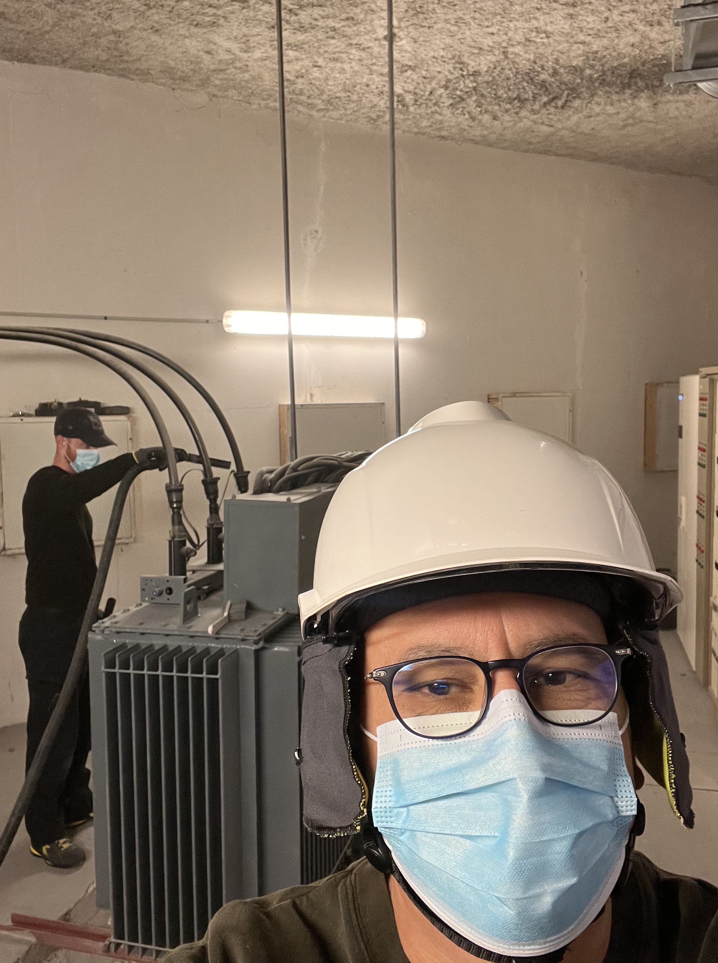 Maintenance et nettoyage d'un poste EDF - Lycée Vincent Van Gogh (Aubergenville)