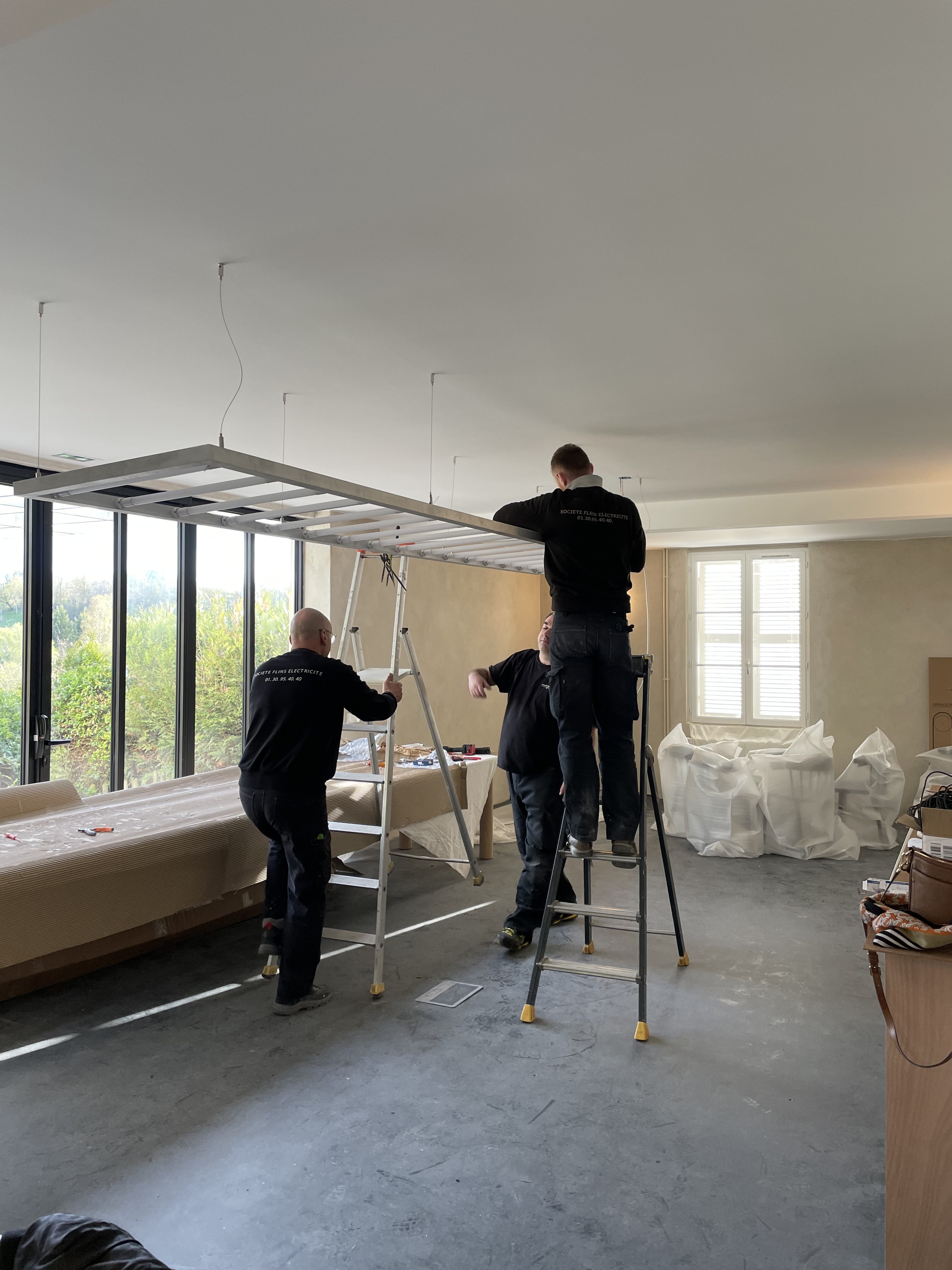 Installation luminaire aux Beaux-Arts de Chars