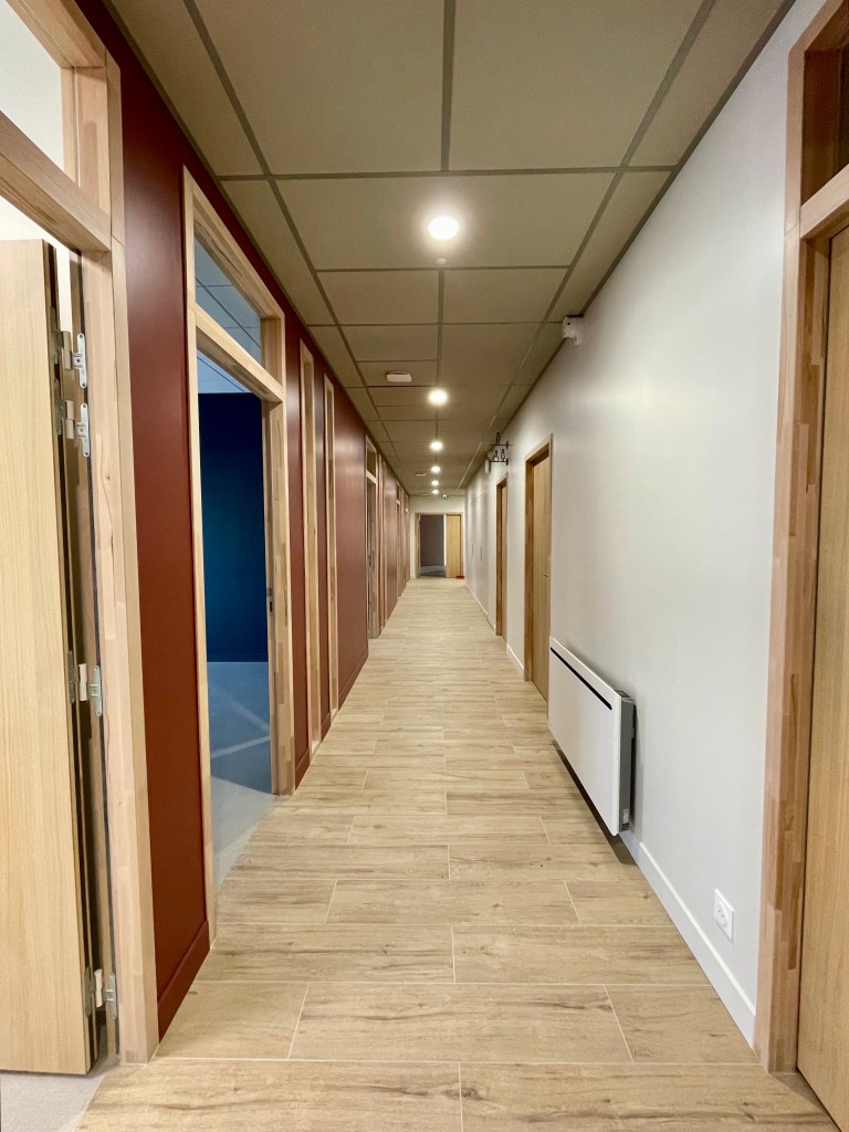 Espace Simone Veil - Les Mureaux 78130 - Travaux d'électricité - Eclairage Circulation