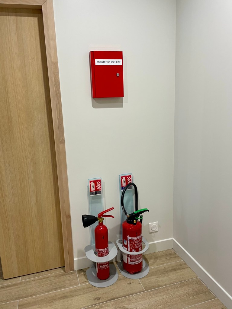 Espace Simone Veil - Les Mureaux 78130 - Travaux d'électricité - Sécurité Incendie